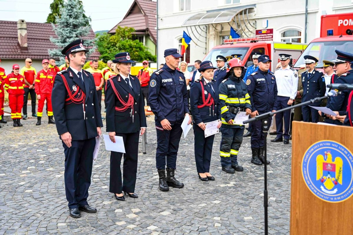 Ceremonial de Ziua Pompierilor la ISU Maramureș: 7 cadre avansate în grad înainte de termen