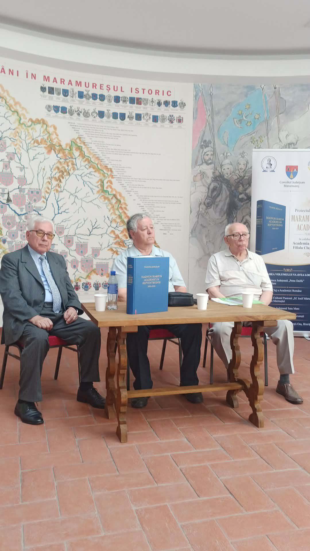 Volumul „Magnum Diarium Academicum Septentrionis”, de aproape 1.000 de pagini, lansat la Vișeu de Sus